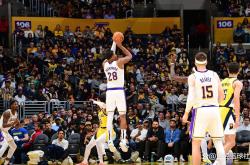 爱游戏体育地址-步行者客场力克骑士，迎来五连胜！