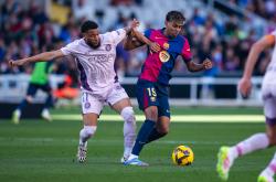 爱游戏登录入口-包含赫罗纳在客场获胜，赢得关键比赛的词条