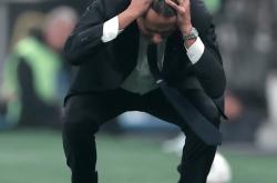 爱游戏官网-罗马球队陷入低谷，球迷表达失望