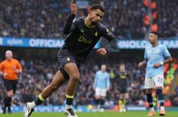 爱游戏在线-曼城队主帅调整战术，求破连败的简单介绍