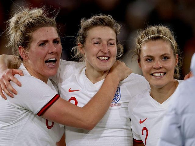 英格兰女足以出色表现轻松获胜(英格兰女足以出色表现轻松获胜的是谁) 英格兰女足以出色表现轻松获胜(英格兰女足以出色表现轻松获胜的是谁)