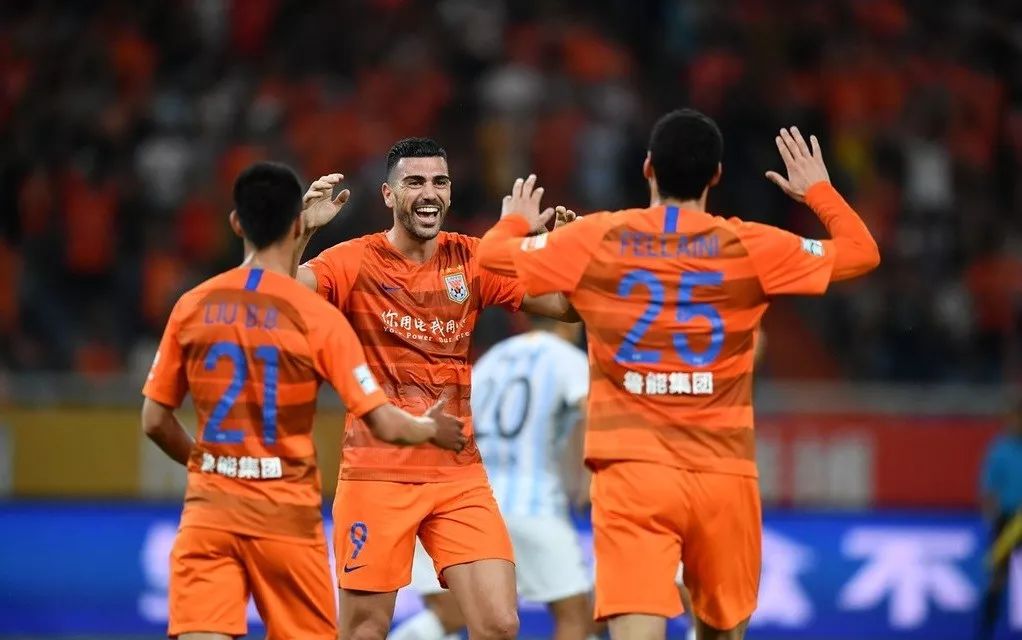 包含山东泰山阵容整合,轻松战胜江苏苏宁,加强冲劲的词条 包含山东泰山阵容整合,轻松战胜江苏苏宁,加强冲劲的词条