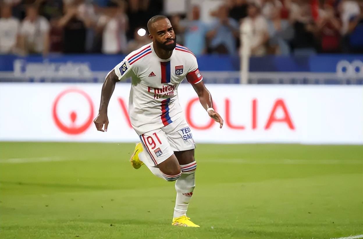 里昂队在近期比赛中遭遇挑战(里昂队在近期比赛中遭遇挑战视频)