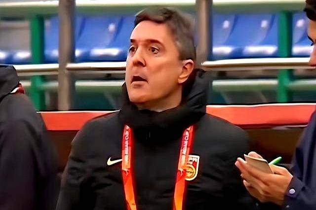 科隆队教练组力求提高球员战术素养的简单介绍