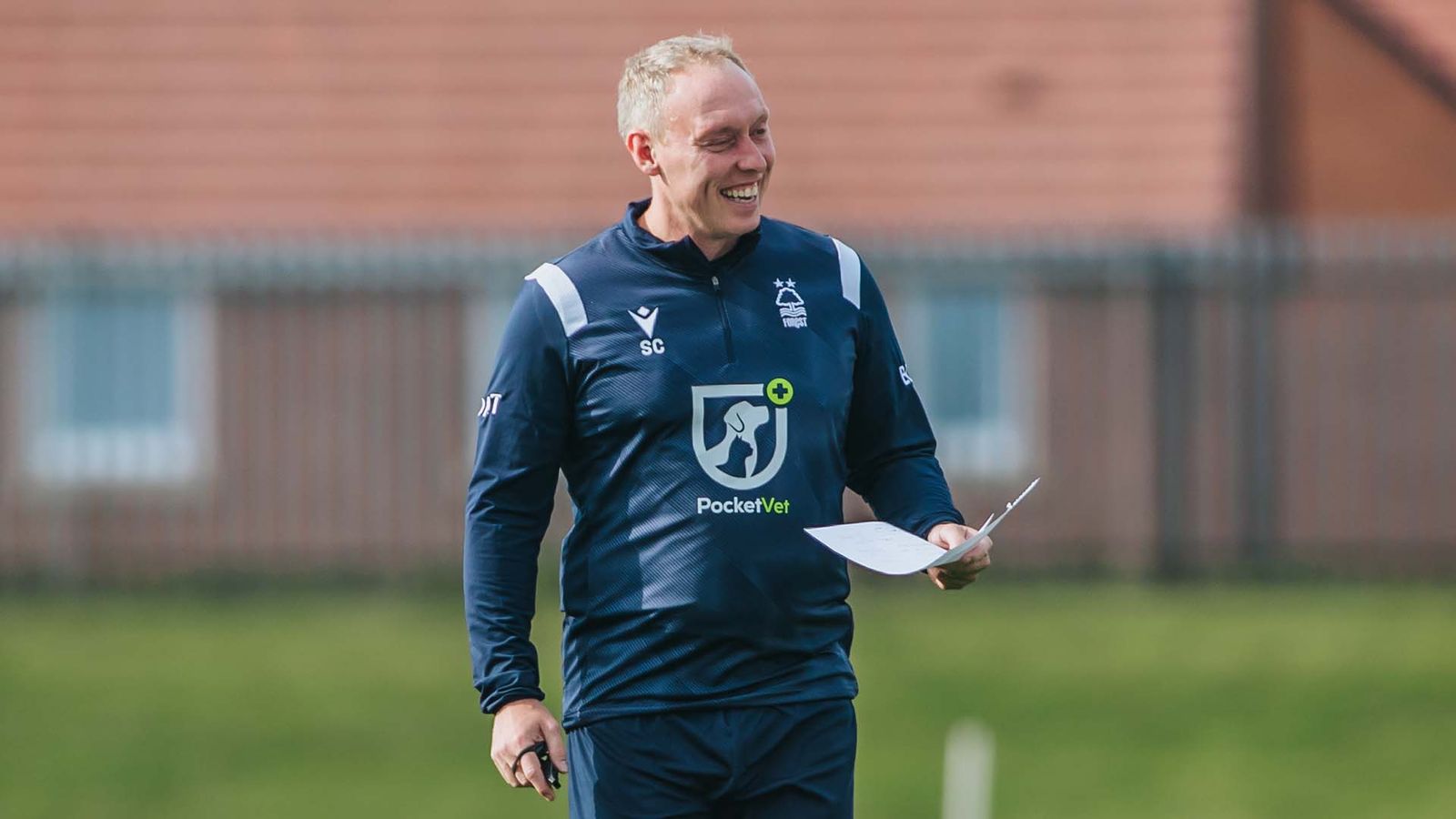 包含利兹联后卫库珀斯:球队仍有提高空间的词条 包含利兹联后卫库珀斯:球队仍有提高空间的词条