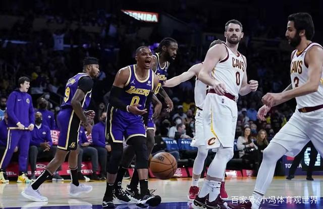 巴里球队备战新赛季,球员状态逐渐回暖的简单介绍 巴里球队备战新赛季,球员状态逐渐回暖的简单介绍