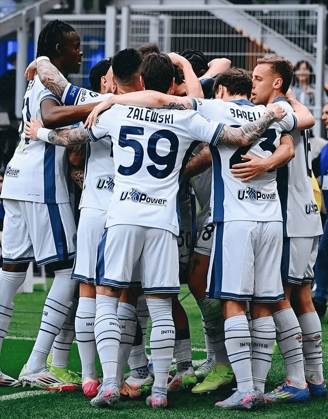 包含拜仁、巴萨、曼城......一线豪门云集比拼智慧体能的词条