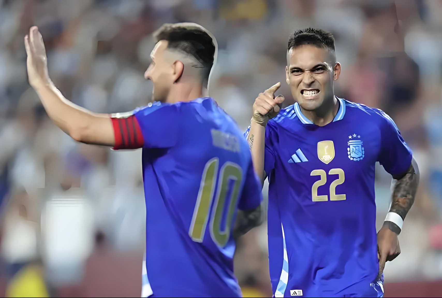 阿根廷队在足球比赛中取得激动人心的胜利 阿根廷队在足球比赛中取得激动人心的胜利