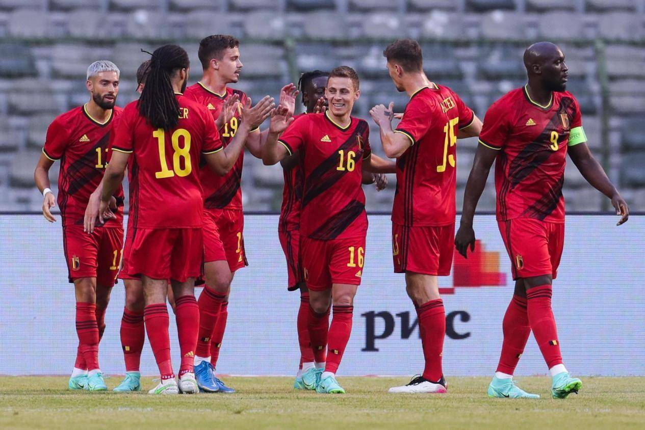 法国:击败威尔士豪取欧预赛小组第一