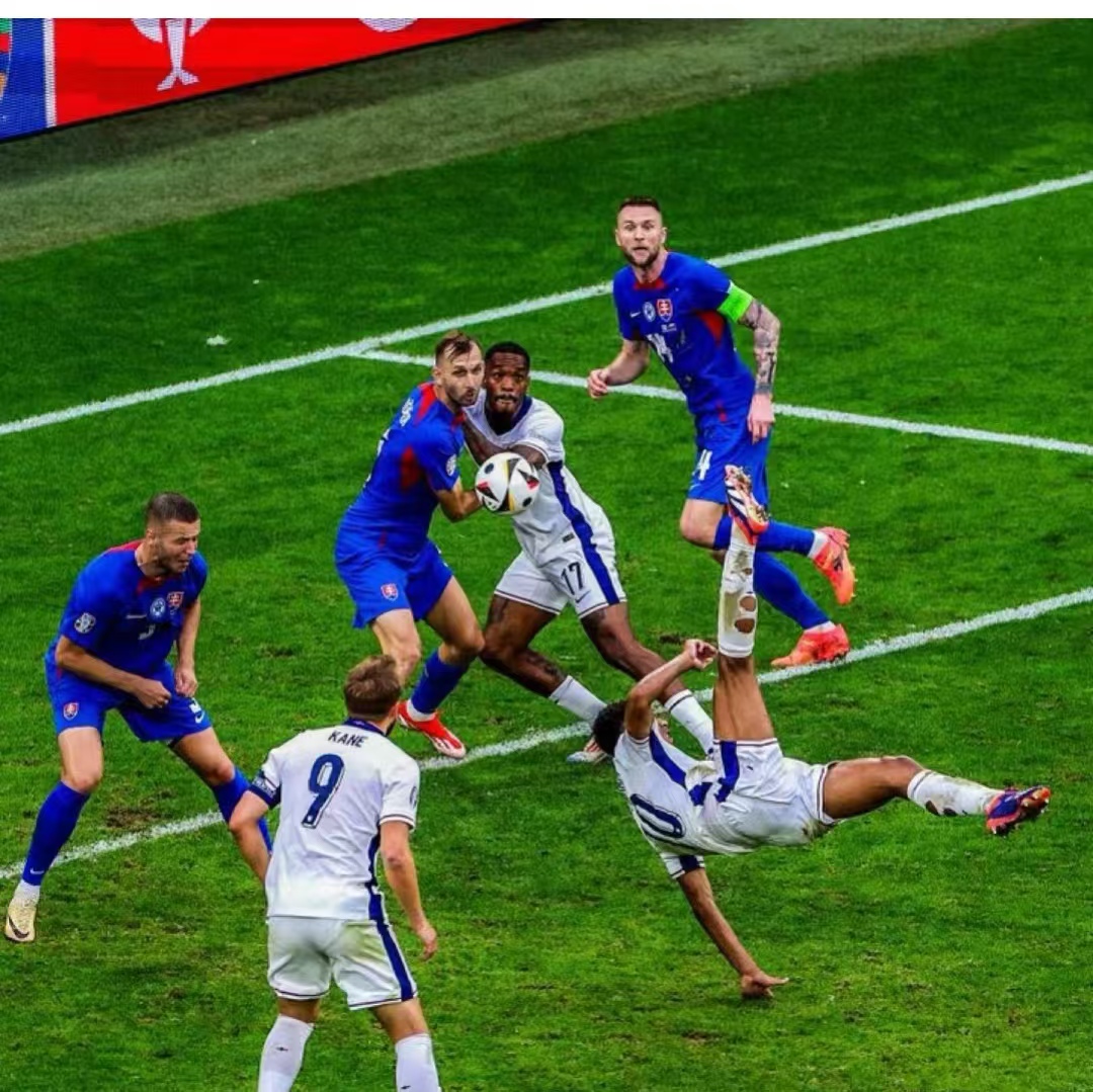 欧国联比赛:哈萨克斯坦队惨遭葡萄牙队绝杀 欧国联比赛:哈萨克斯坦队惨遭葡萄牙队绝杀