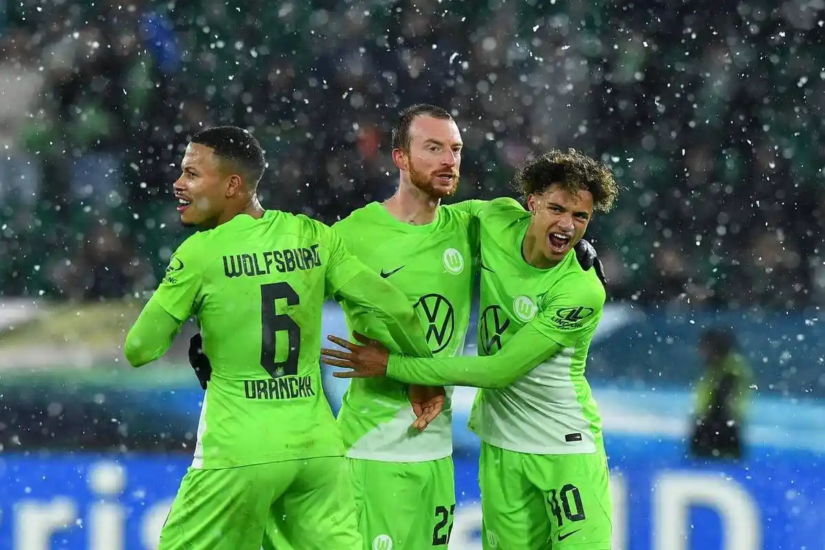 沃尔夫斯堡队主场大胜，积分榜逐渐攀升的简单介绍