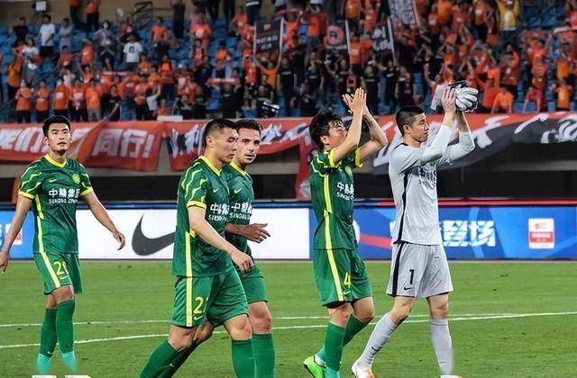 北京国安爆发神级表现，欧洲杯被彻底压制，破门的简单介绍