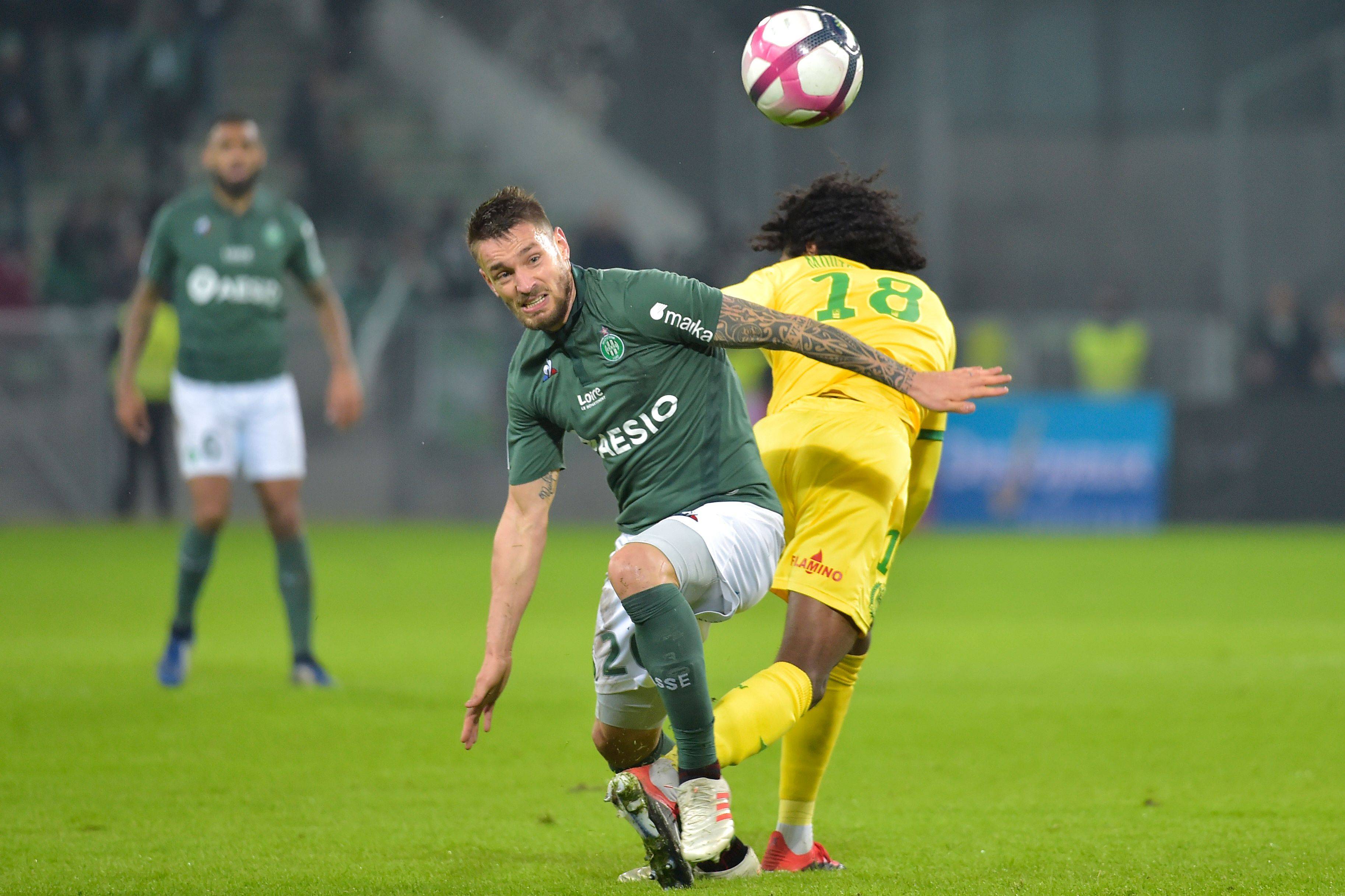 圣艾蒂安对阵摩纳哥，全力战胜对手