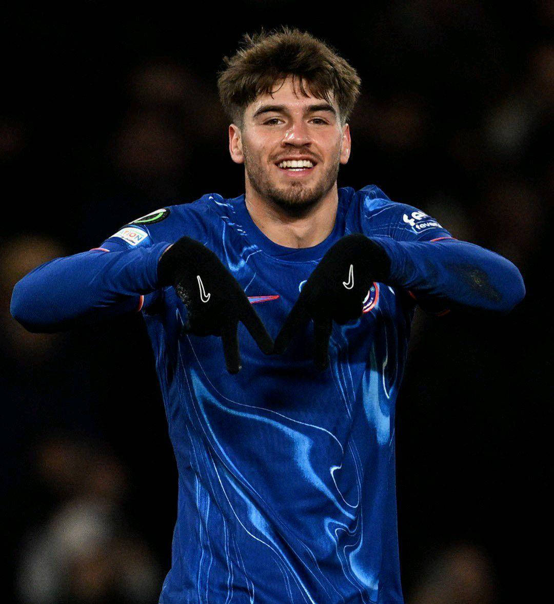 切尔西新秀频繁进球,成为球队核心 切尔西新秀频繁进球,成为球队核心