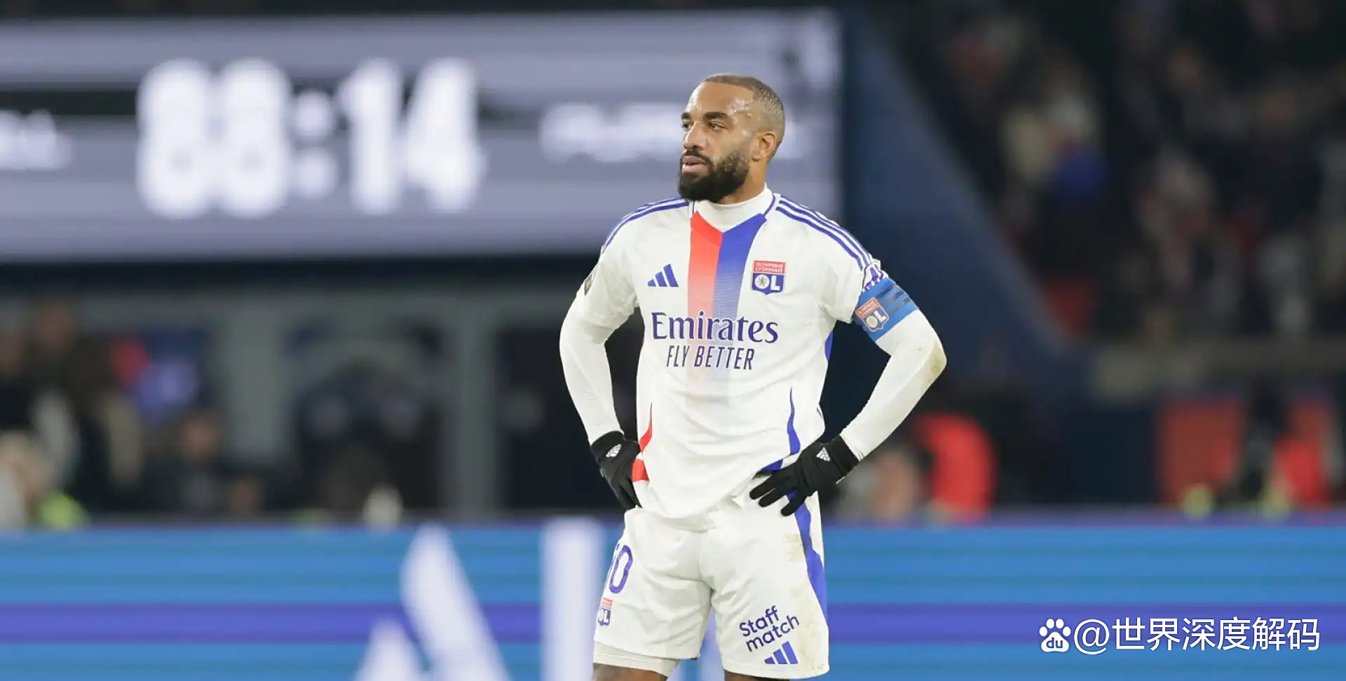 里昂客场惊险战胜摩纳哥，升至次席的简单介绍