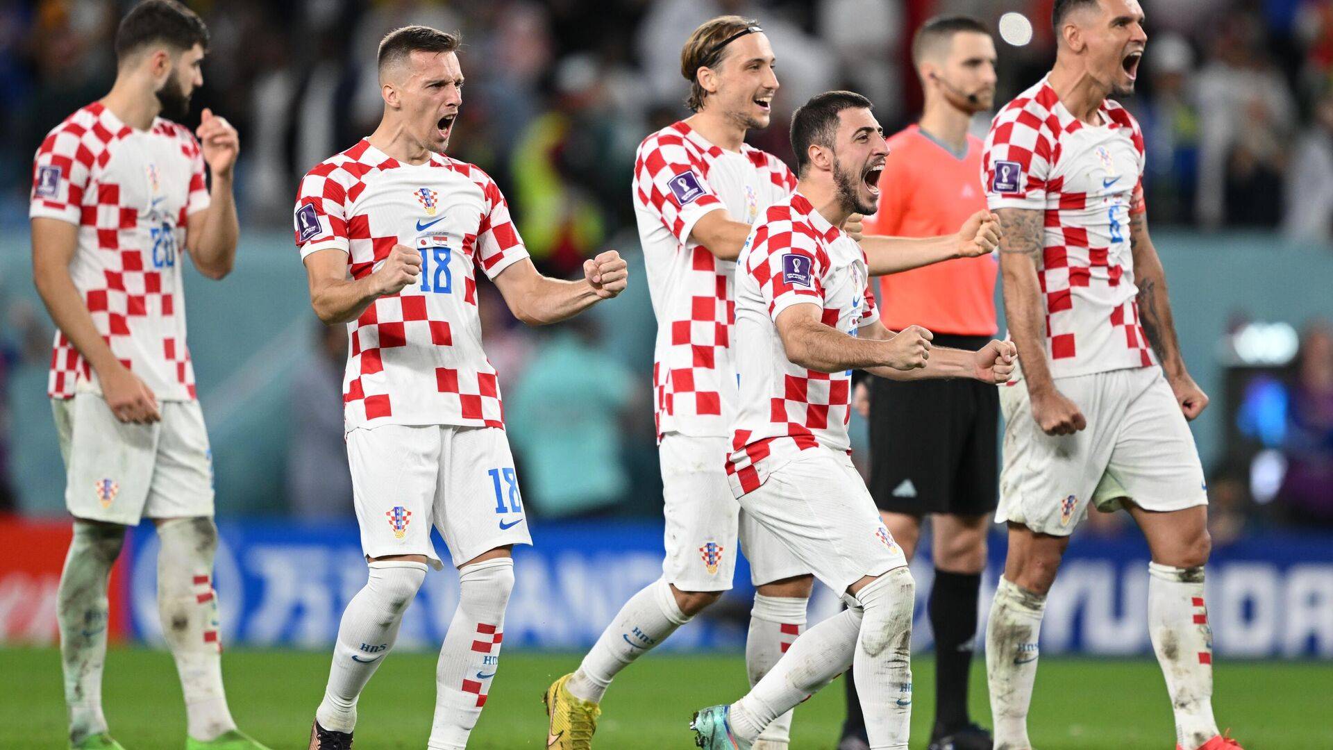 关于葡萄牙逆风翻盘克罗地亚，晋级压力减轻的信息