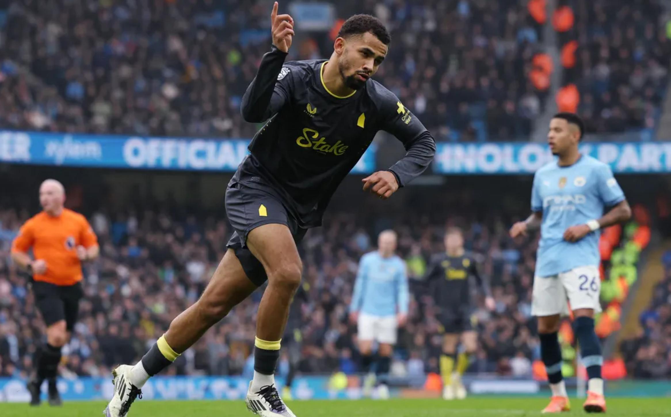 曼城队主帅调整战术，求破连败的简单介绍