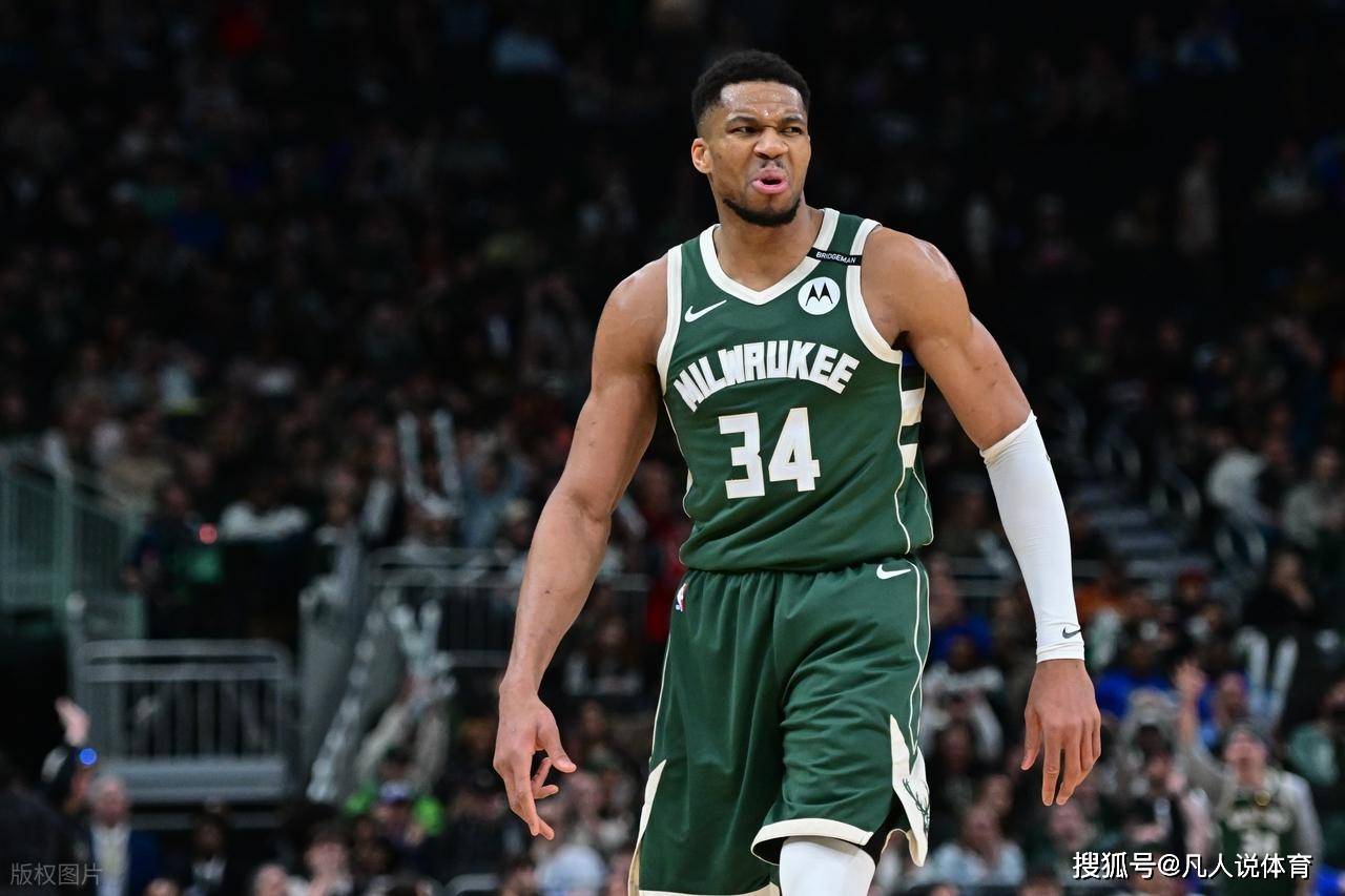 雄鹿两连胜,阿德托昆博发挥出色 雄鹿两连胜,阿德托昆博发挥出色