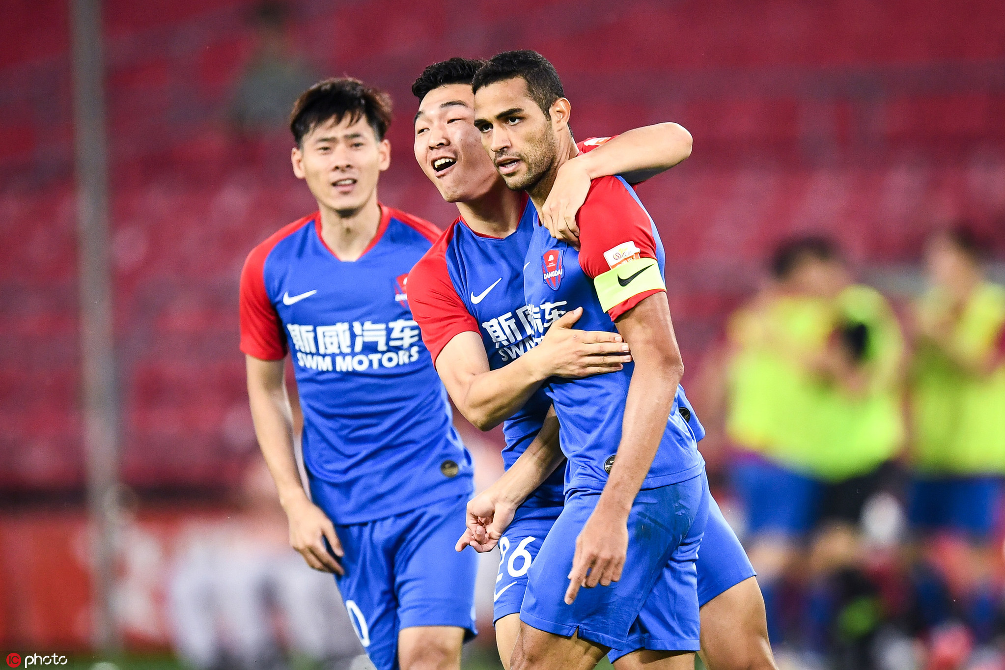 重庆队连胜势如破竹，崭露头角的简单介绍