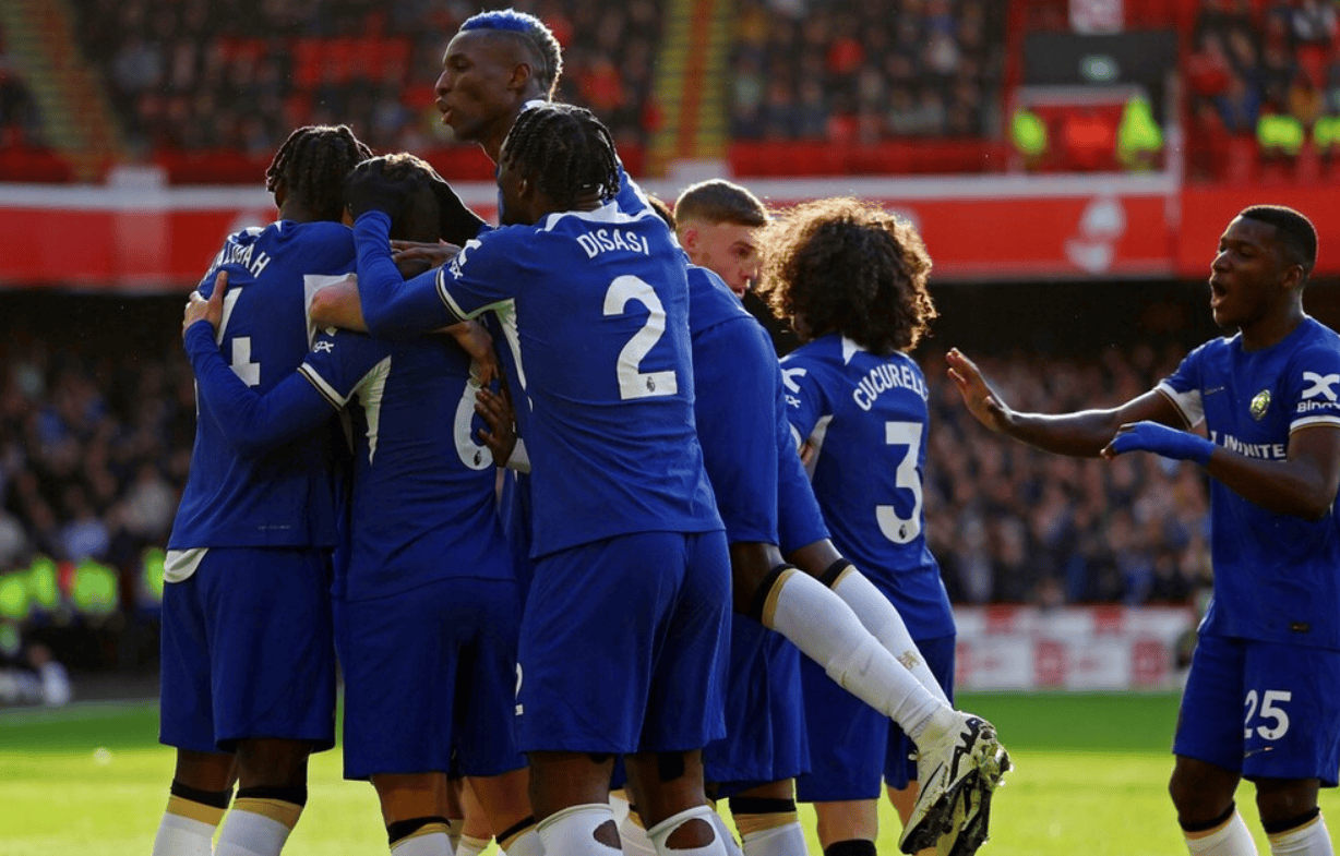 南特堡豪取三分，继续保持不败纪录的简单介绍